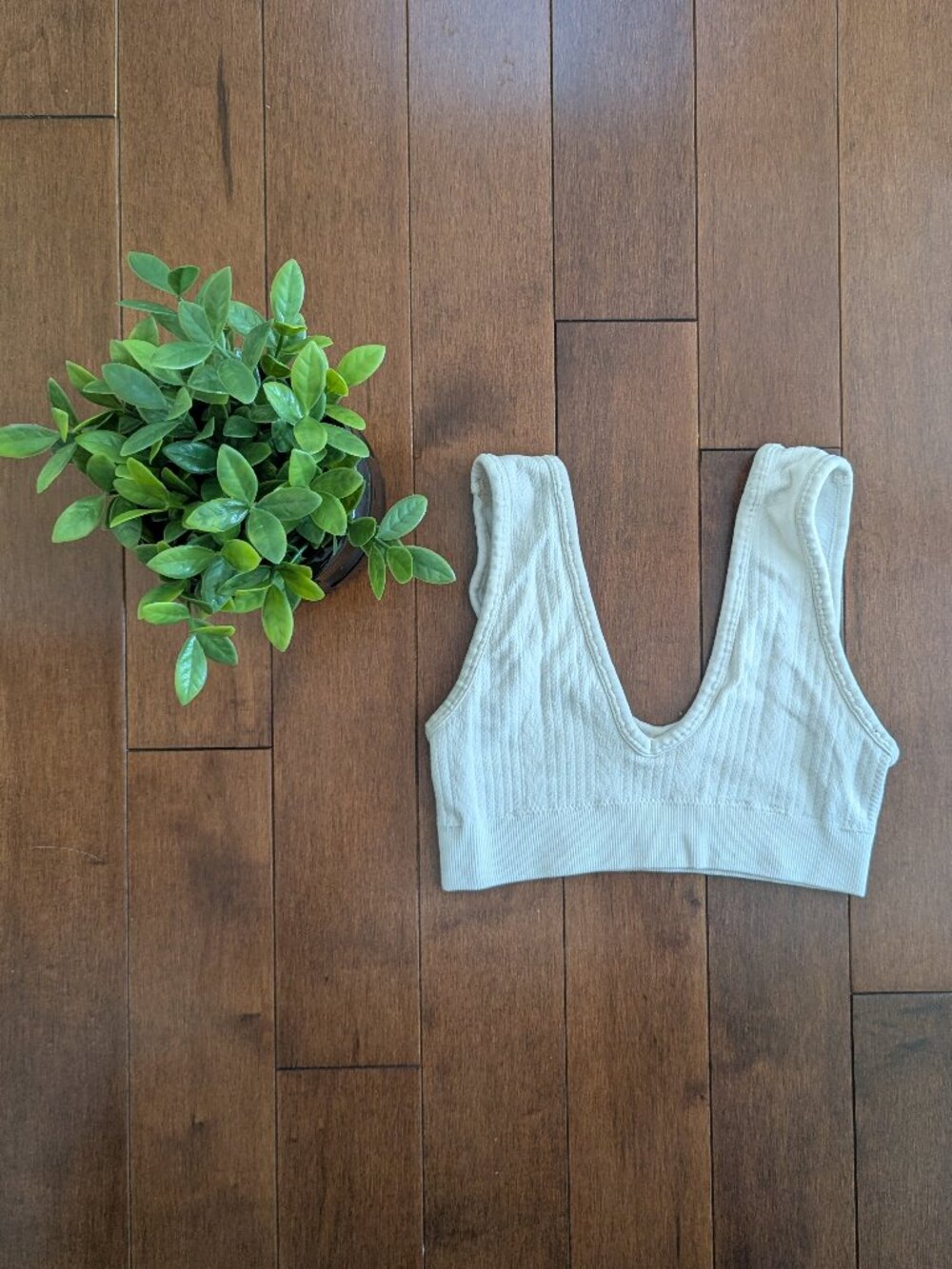 4/$25 AERIE RIBBED KNIT CREAM BRALETTE TOP